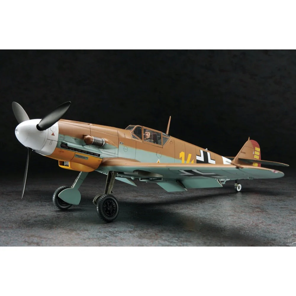 Hasegawa 08881 1/32 Messerschmitt Bf109F-4 Trop - Image 2