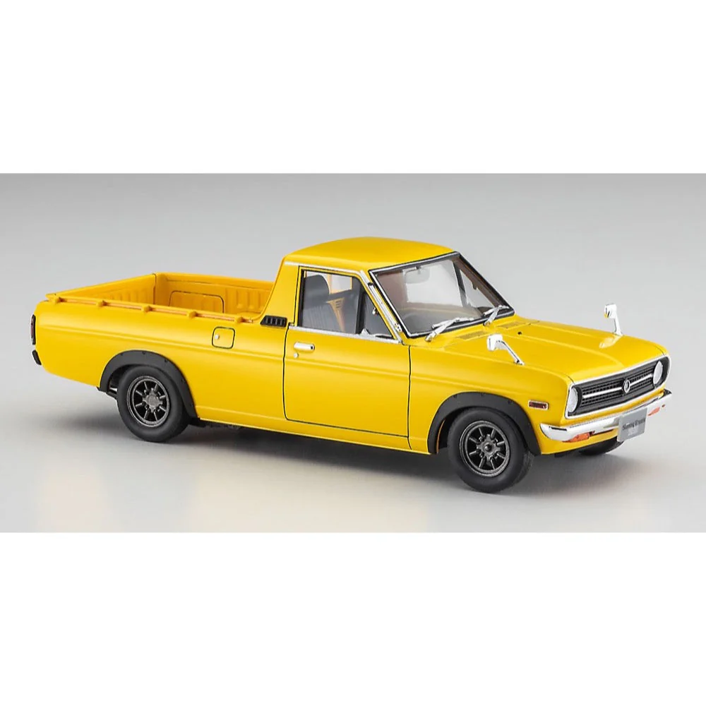 Hasegawa 20641 1/24 Datsun Sunny Truck GB120 Early Version W/Over Fender - Image 2