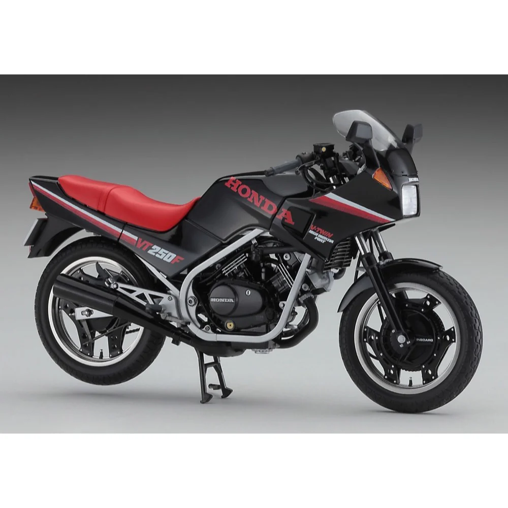 Hasegawa 21755 1/12 Honda VT250F MC08 1984 Black Color - Image 2