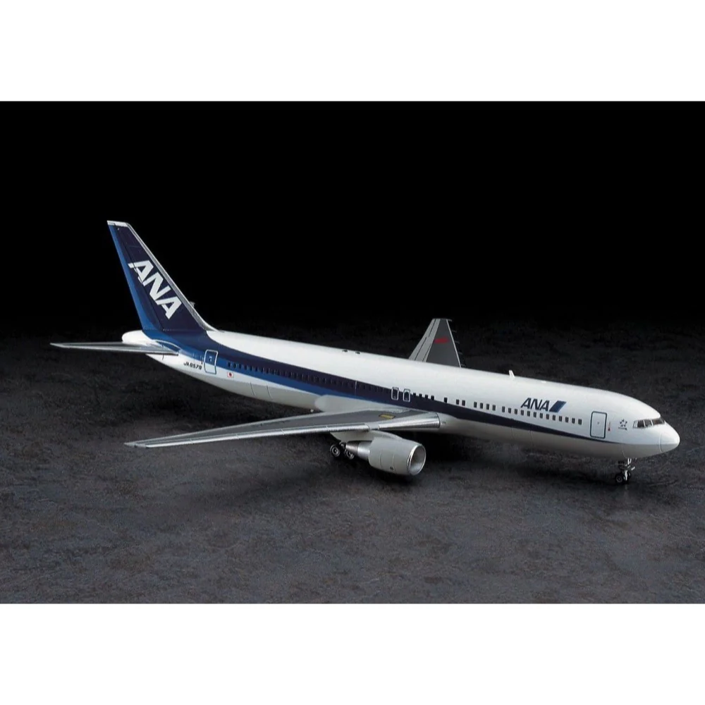 Hasegawa H10706 1/200 Ana B767-300 - Image 2