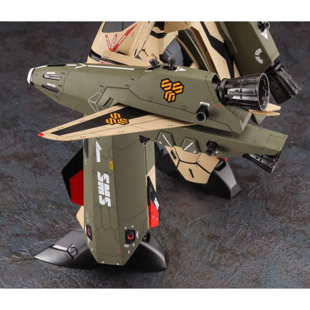 Hasegawa H65893 1/72 VF-19EF/A Battroid Isamu Special Macross Frontier - Image 13