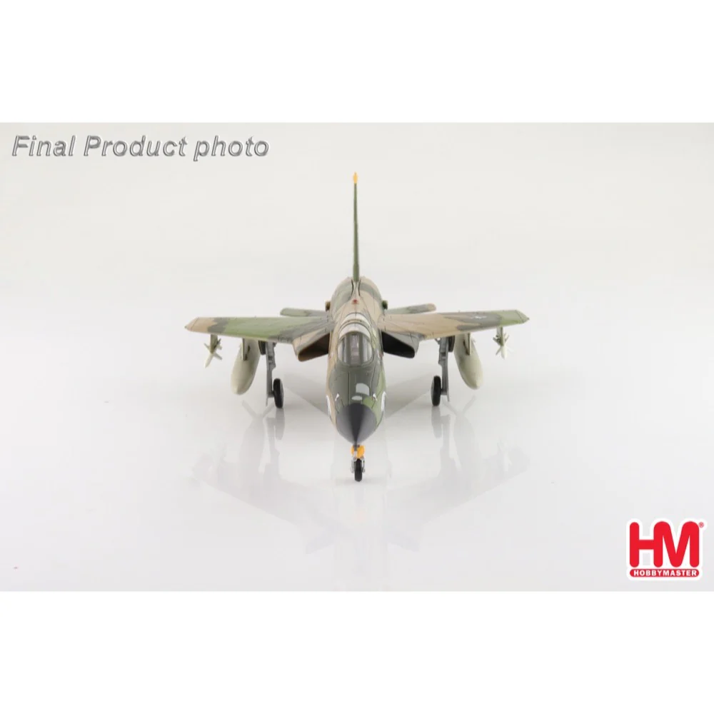 Hobby Master 2523 1/72 F-105F Red River Showboat 63-8331 354 TFS/355 TFW Takhki RTAFB - Image 5