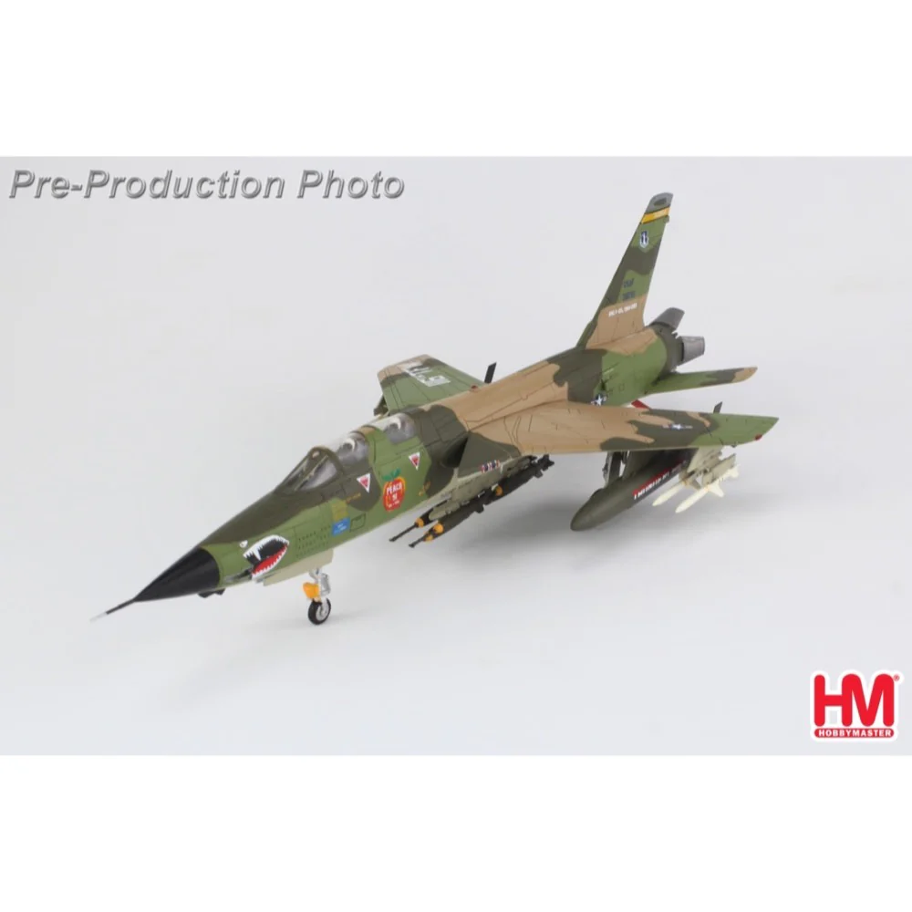 Hobby Master 2553 1/72 F-105F Thunderchief Peach 91 63-8299 128th TFS Dobbins 24 May 1983 - Image 2