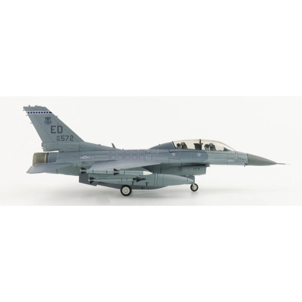 Hobby Master 38064 1/72 F-16D Fighting Falcon 85-1572 Edwards AFB 2024 - Image 3