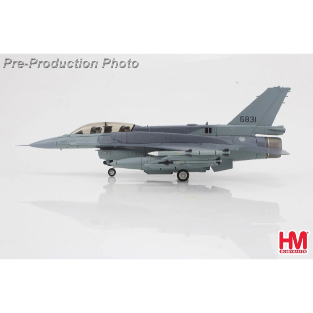 Hobby Master 38067 1/72 F-16D Block 70 6831 ROCAF 2025 - Image 3