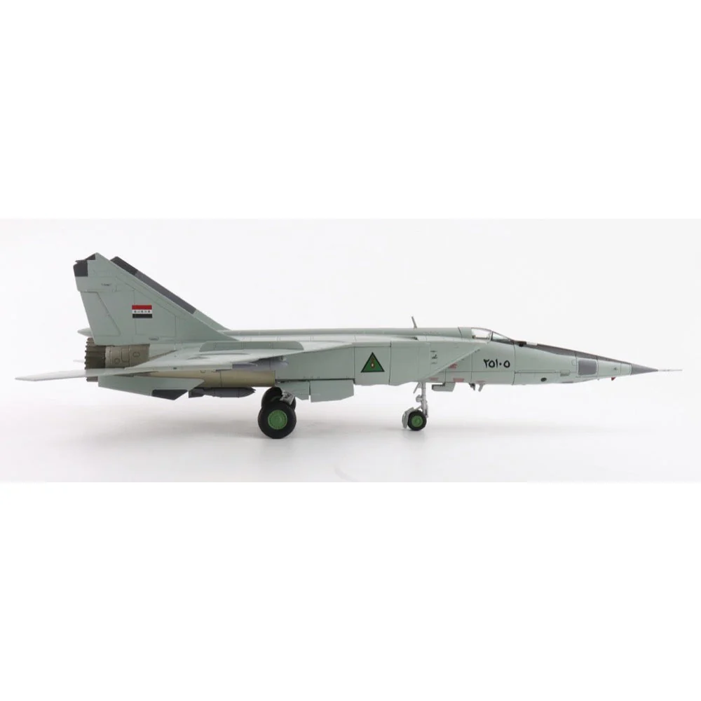 Hobby Master 5652 1/72 MIG-25RBT 25105 Iraqi AF National Museum of the USAF - Image 3