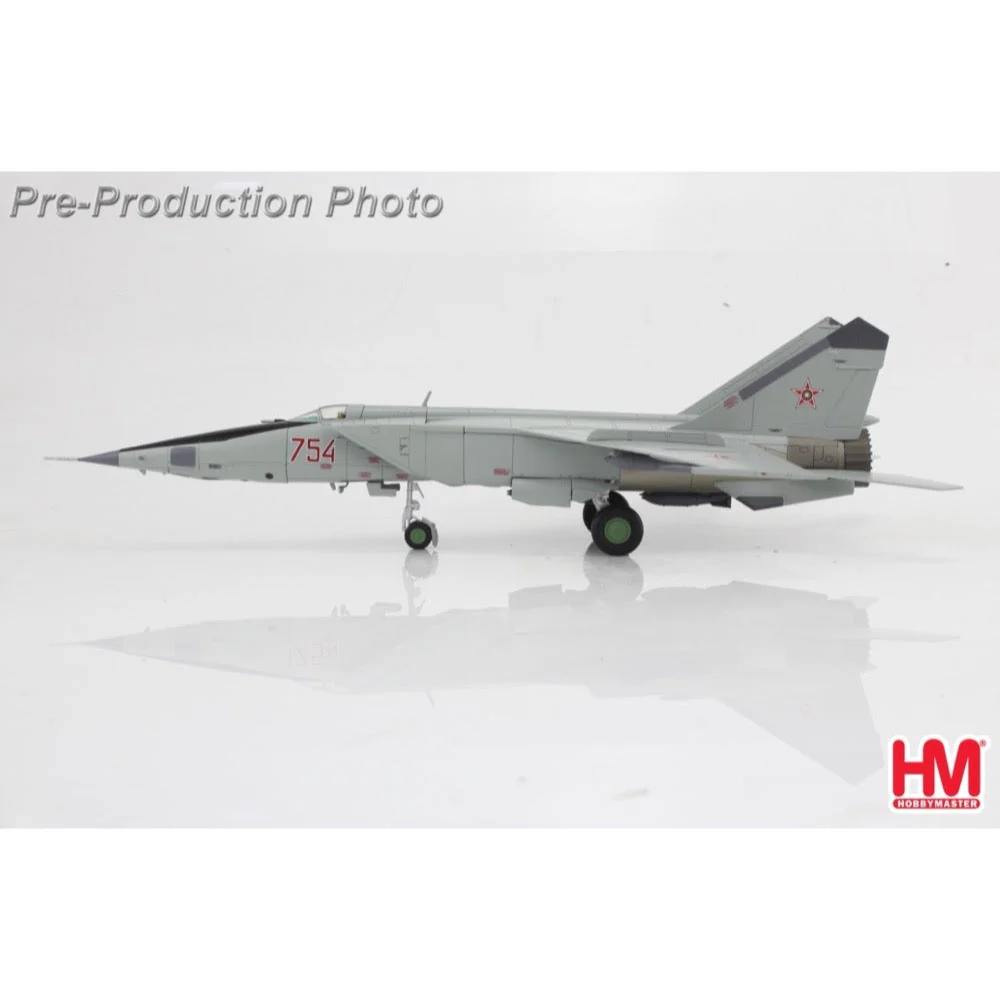 Hobby Master 5653 1/72 MIG-25RBT 754 Bulgarian Air Force - Image 3