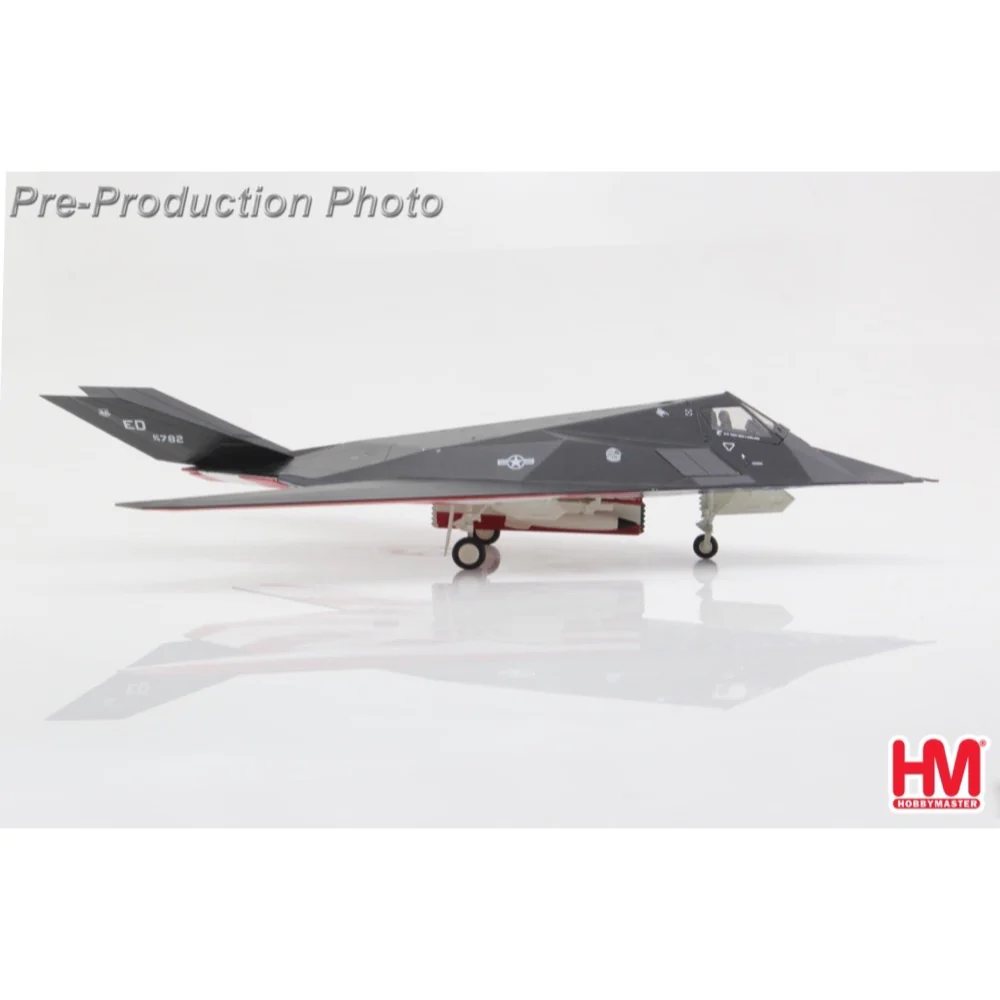Hobby Master 5814 1/72 YF-117 Nighhawk 79-10782 410th FTS Edwards 2005 - Image 4