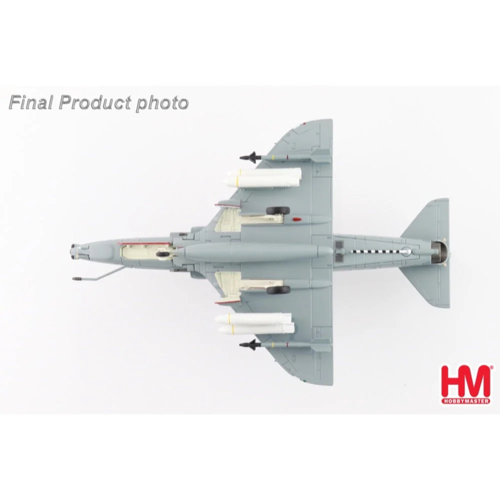 Hobby Master HA1437 1/72 A-4M Skyhawk Diamondbacks 160024 VMA-131 US Marines 1993 - Image 7