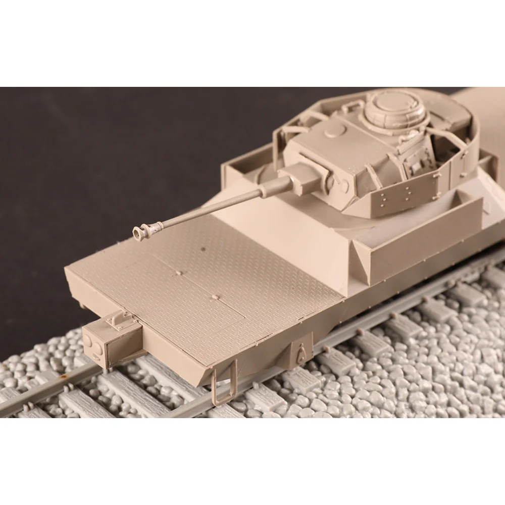 HobbyBoss 1/72 German Panzerjagerwagen Vol.2 - Image 3