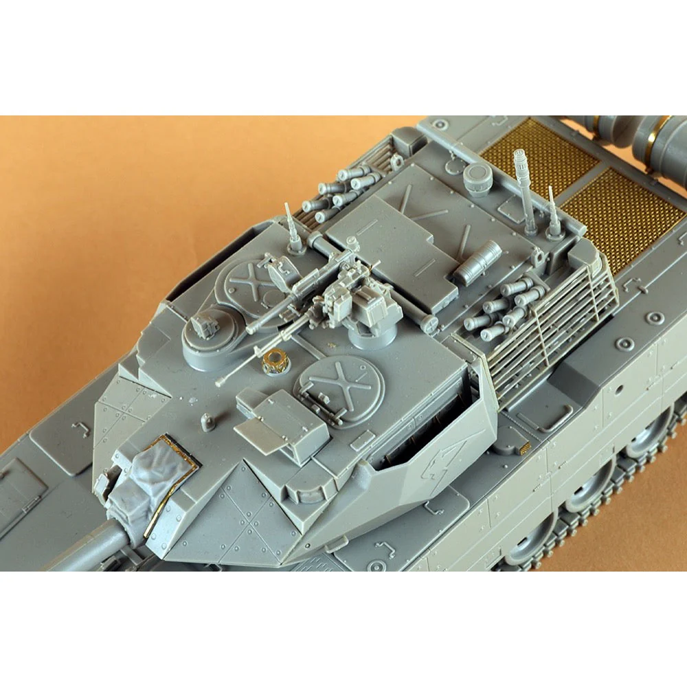 HobbyBoss 84577 1/35 PLA ZTQ-15 Light Tank - Image 4