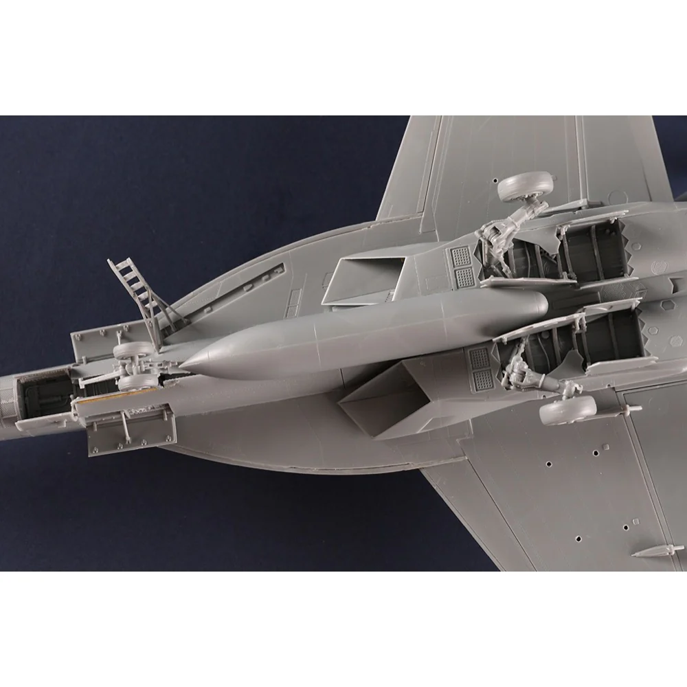 HobbyBoss 85818 1/48 F/A-18E Super Hornet VFC-12 - Image 11