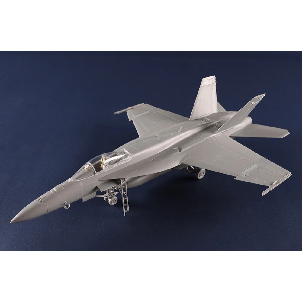 HobbyBoss 85818 1/48 F/A-18E Super Hornet VFC-12 - Image 7