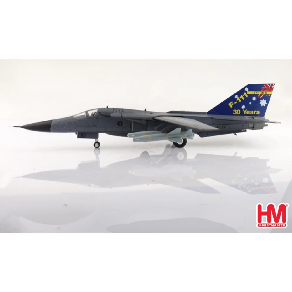 Hobbymaster 3033 1/72 F-111C Pig A8-131 RAAF (1973-2003) (with 4 x AGM-142) - Image 3