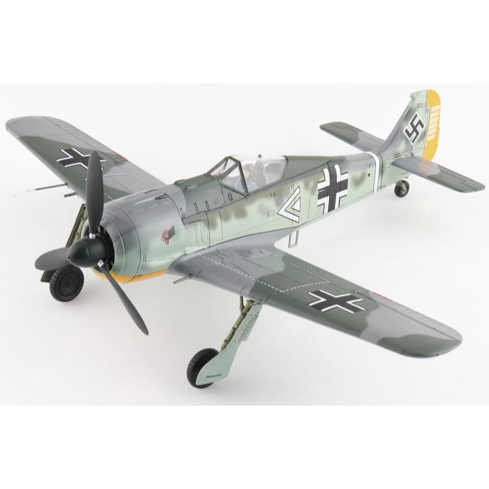 Hobbymaster 7430 1/48 FW 190A-3 III/JG.2 Commander, Hptm. Hans Hahn, WWII