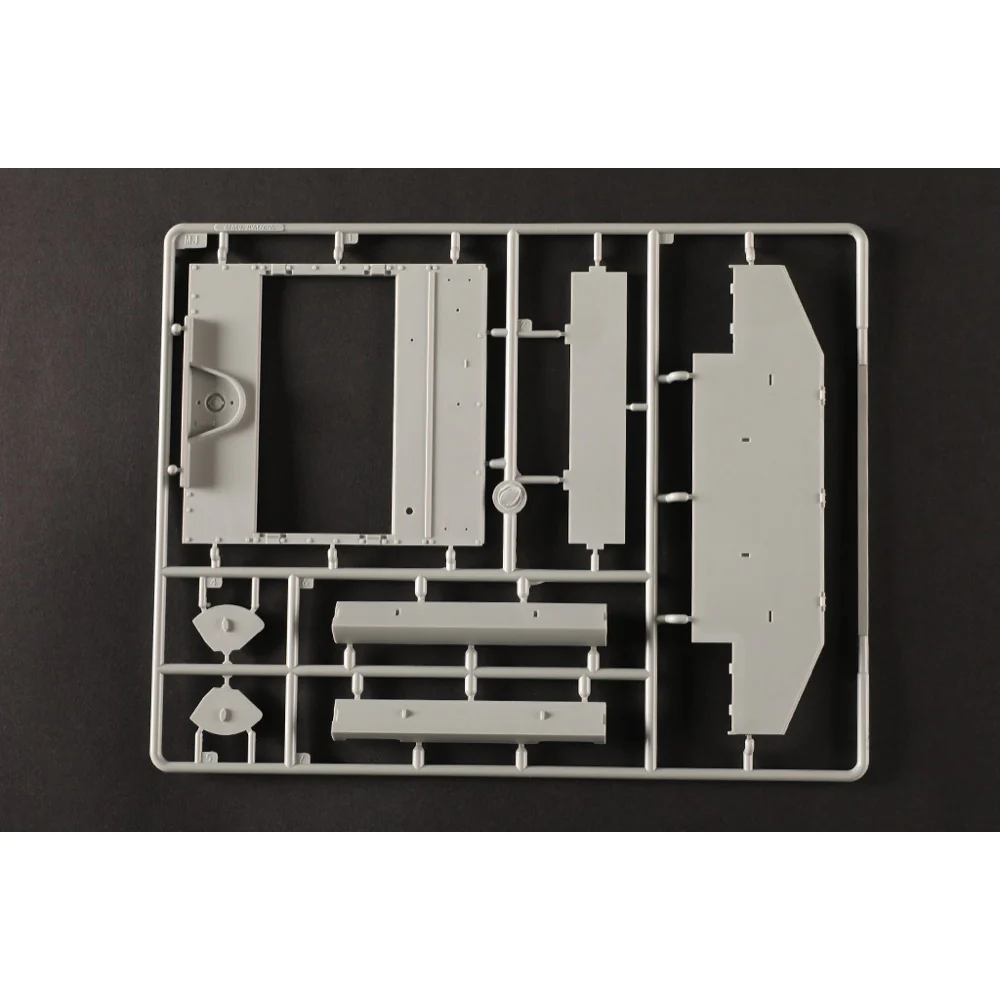 I Love Kit 1/16 M4A3E8 Thunder VII Medium Tank Plastic Model Kit - Image 22