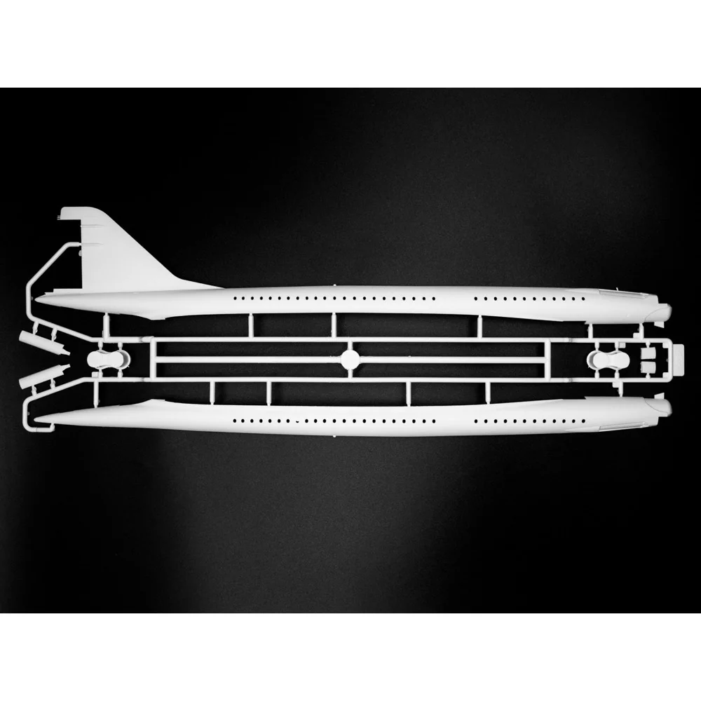 ICM 14401 1/144 Tupolev-144 Soviet Supersonic Passenger Aircraft - Image 9