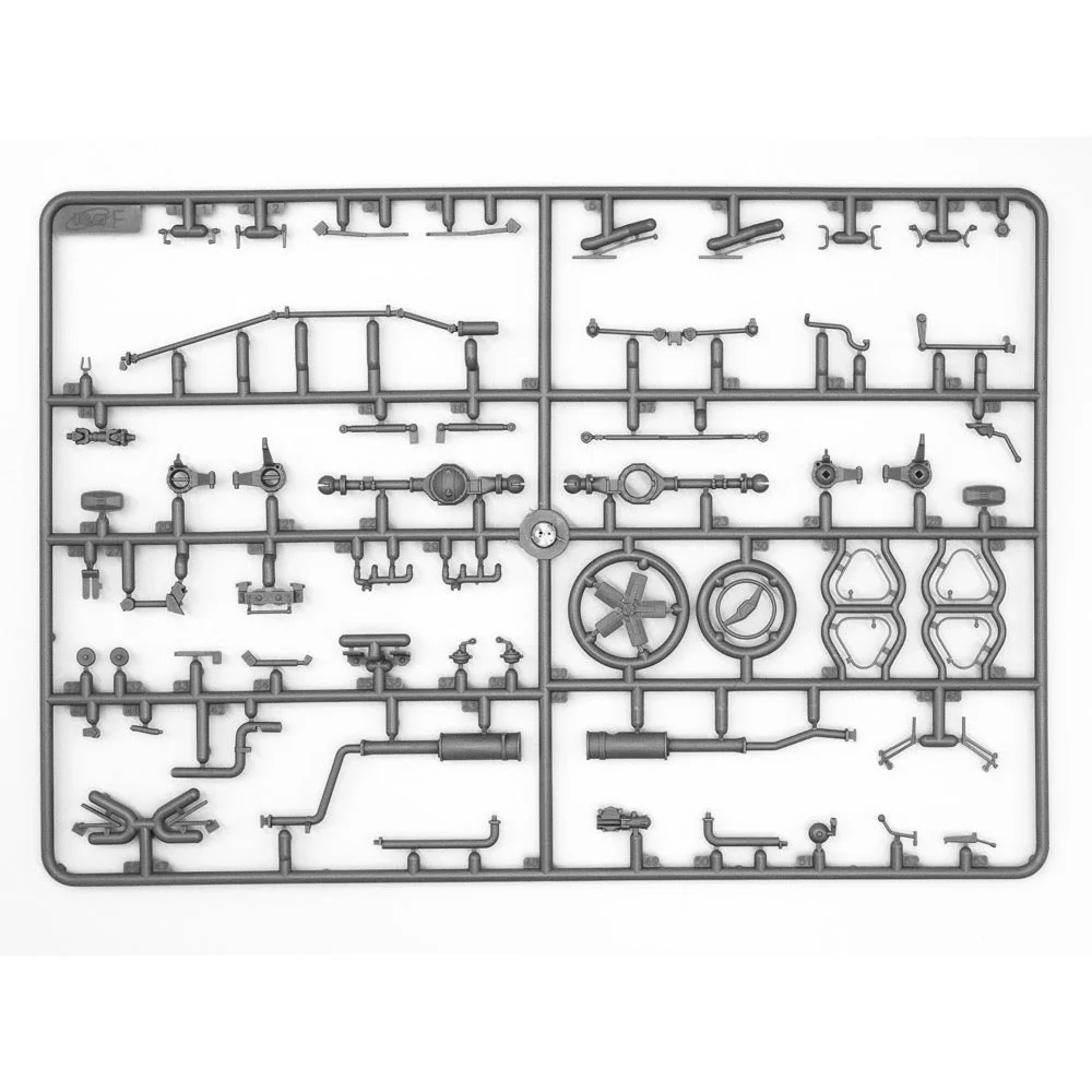 ICM 35001 1/35 Soviet Six-Wheel Army Truck - Image 18