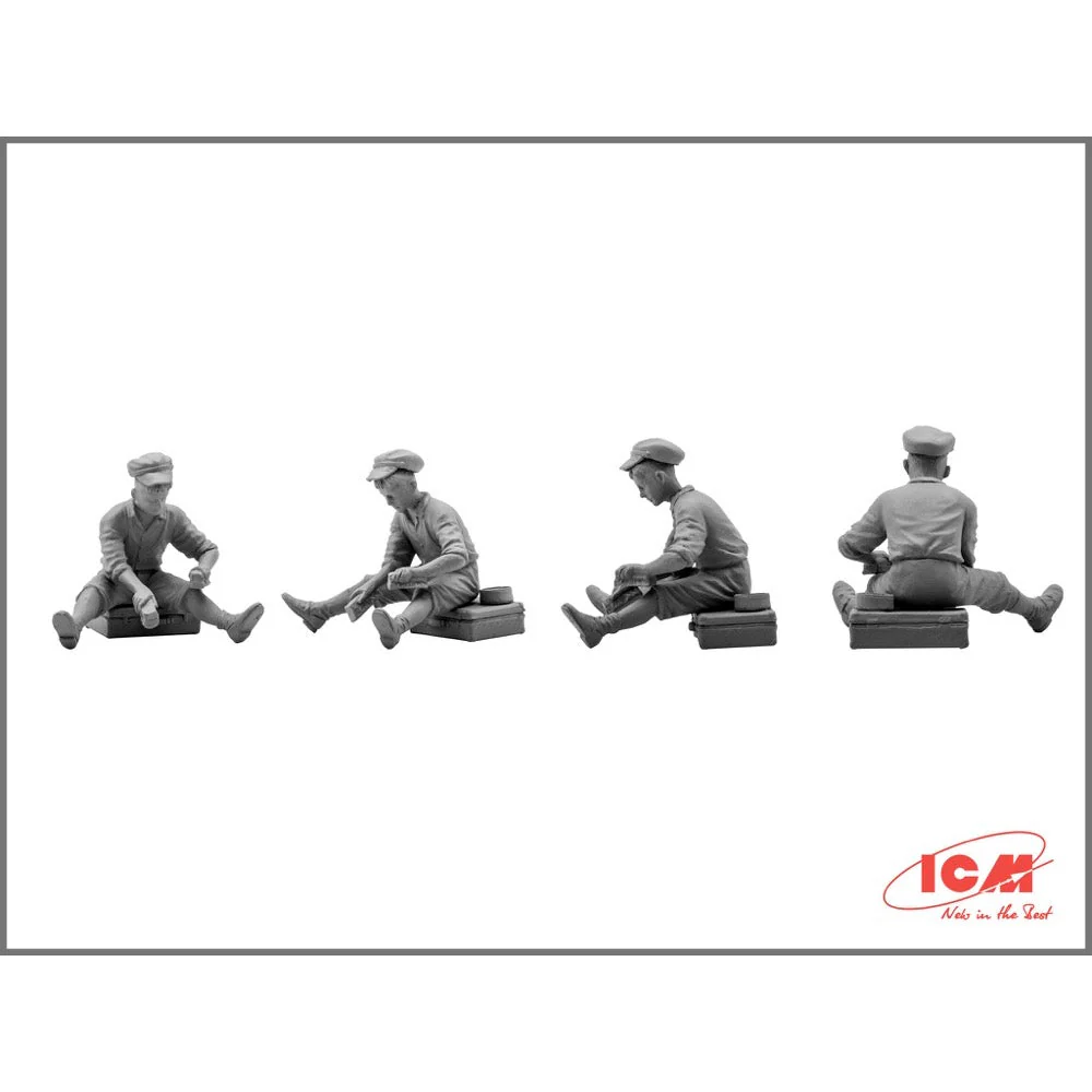 ICM 35471 1/35 Admiral Cabriolet WWII German Staff Car with Figures - Image 6