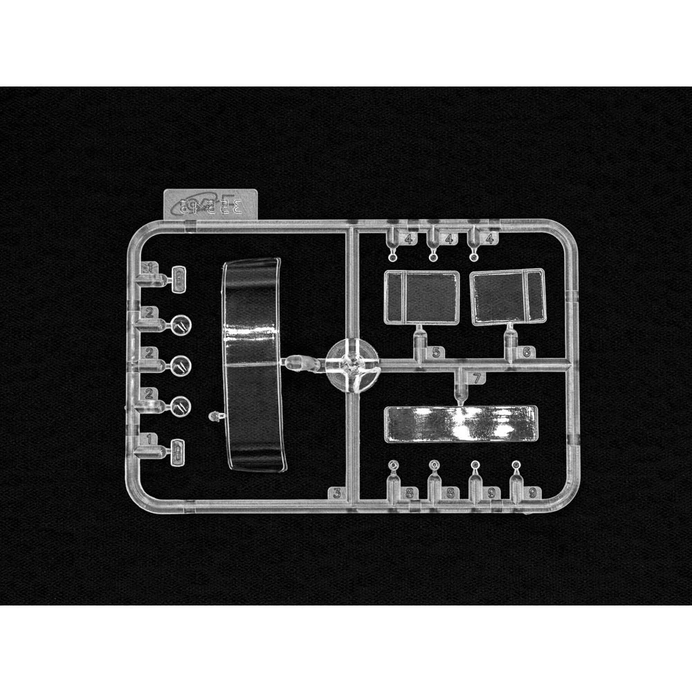 ICM 35515 1/35 ZiL-131 Soviet Army Truck - Image 12