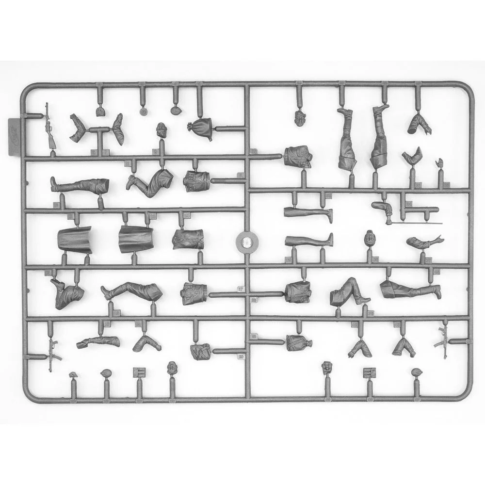 ICM 35635 1/35 Soviet Motorized Infantry 1943-1945 - Image 2