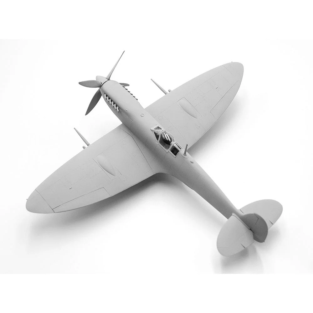 ICM 48061 1/48 Spitfire Mk.IX WWII British Fighter - Image 2