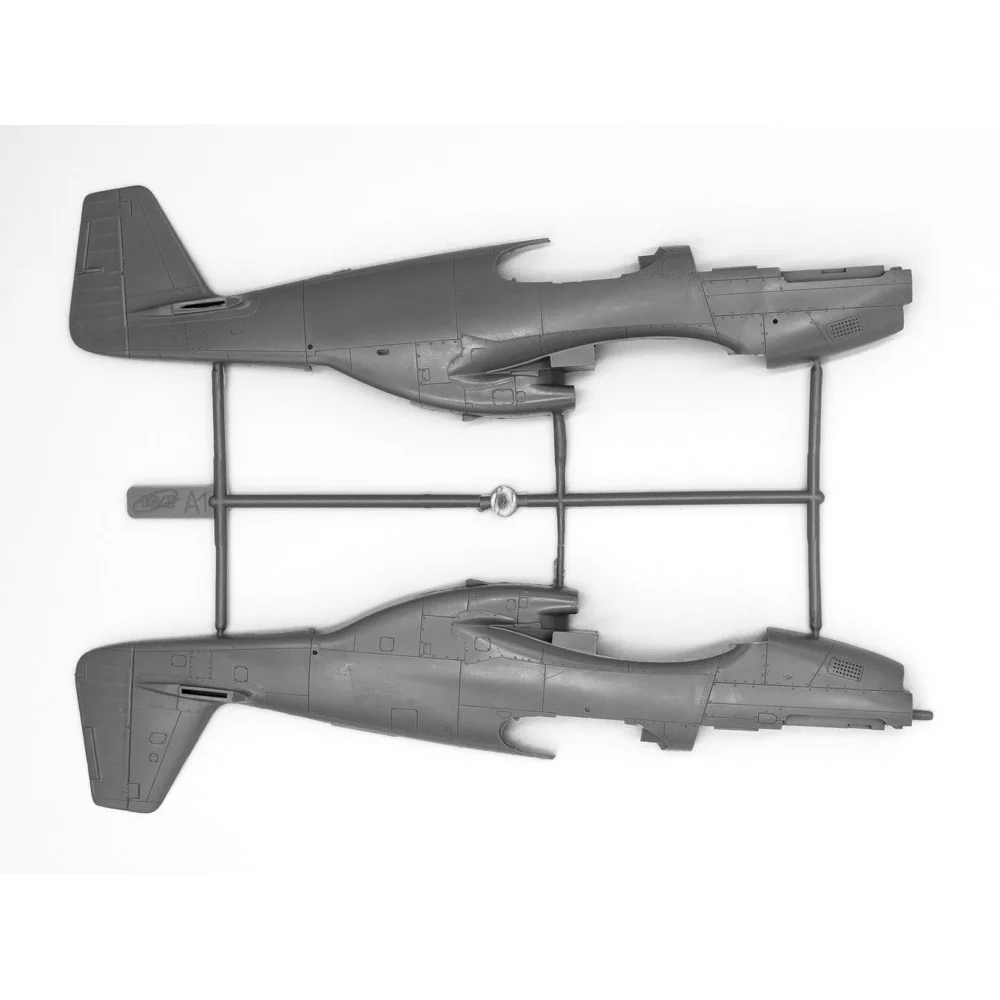 ICM 48123 1/48 Mustang Mk.III WWII RAF Fighter - Image 2