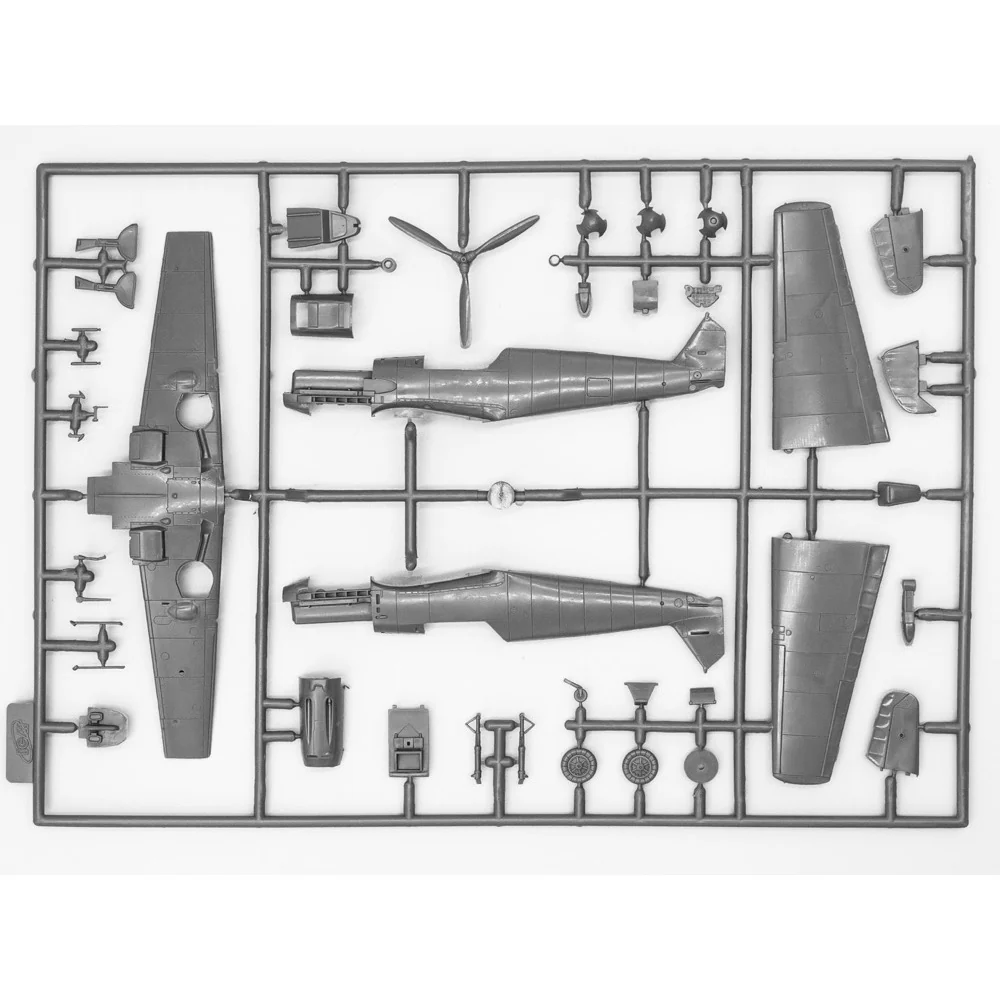 ICM 72135 1/72 Messerschmitt Bf 109E-7/B WWII German Fighter-Bomber - Image 2