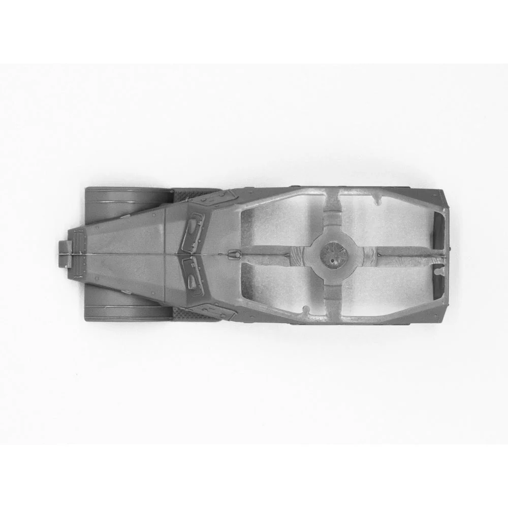 ICM 72531 1/72 BTR-152V Armoured Personnel Carrier - Image 3