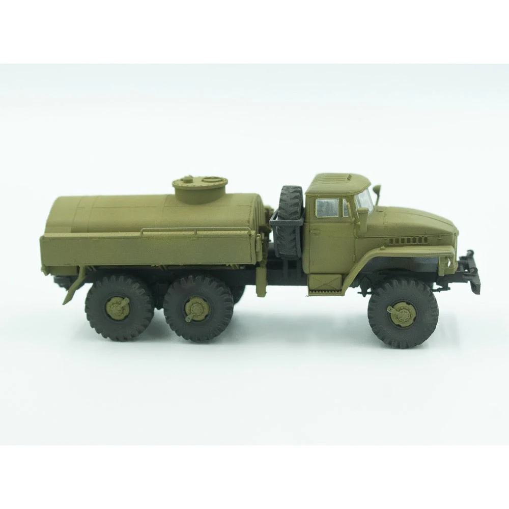 ICM 72713 1/72 ATZ-5-375 Fuel Bowser - Image 3