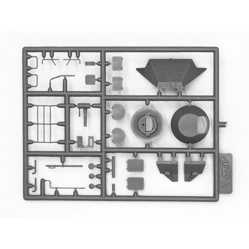 ICM 72911 1/72 BTR-60PB Armoured Personnel Carrier - Image 3