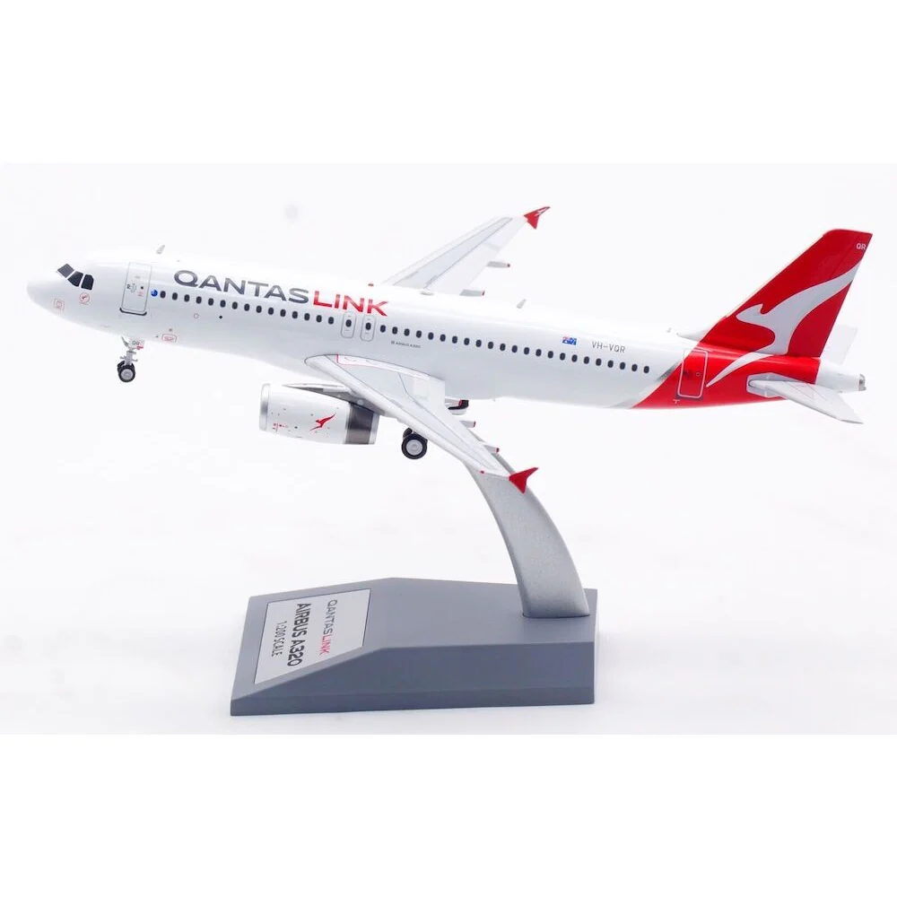 Inflight200 IF320QF1123 1/200 QantasLink Airbus A320-232 VH-VQR - Image 9