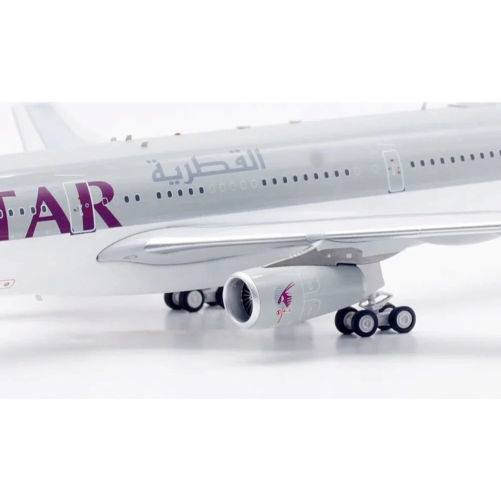 Inflight200 IF342QT0124 1/200 Qatar Airways Airbus A340-200 A7-HHK - Image 6