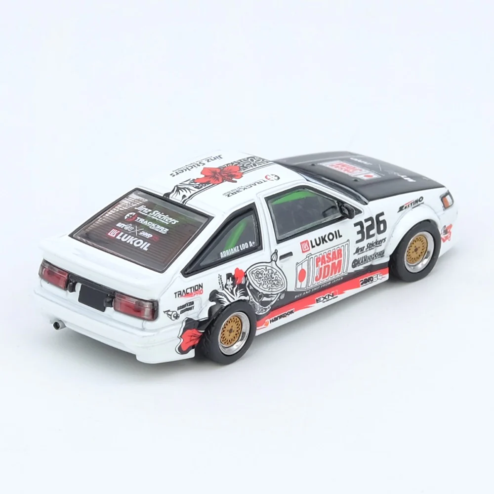 Inno 64-AE86-TRACKERZ 1/64 Toyota Corolla AE86 Levin Trackerz Racing - Image 2