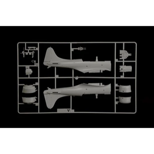 Italeri 2841S 1/48 USN SBD-3 Dauntless - Image 10