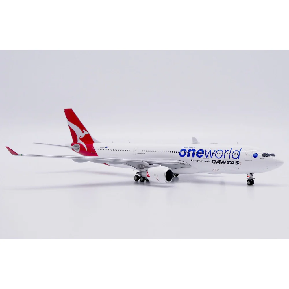 JC Wings 1/400 Qantas Airbus A330-200 "Oneworld" Reg: VH-EBV With Antenna - Image 2