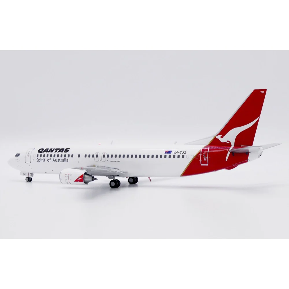 JC Wings XX20393 1/200 Qantas Boeing 737-400 "Port Pirie" Reg: VH-TJZ With Stand - Image 3
