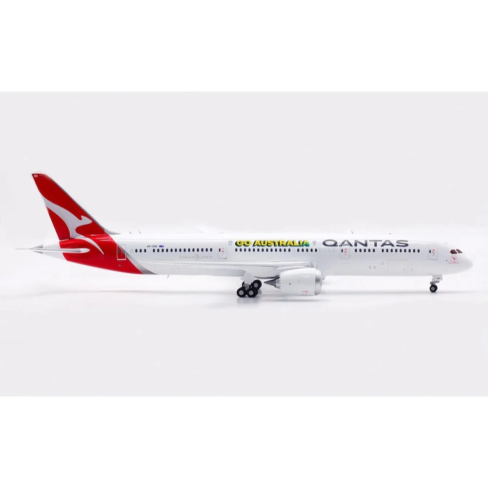 JC wings XX20568 1/200 Qantas Boeing 787-9 Dreamliner Go Australia Reg VH-ZNH With Stand - Image 4