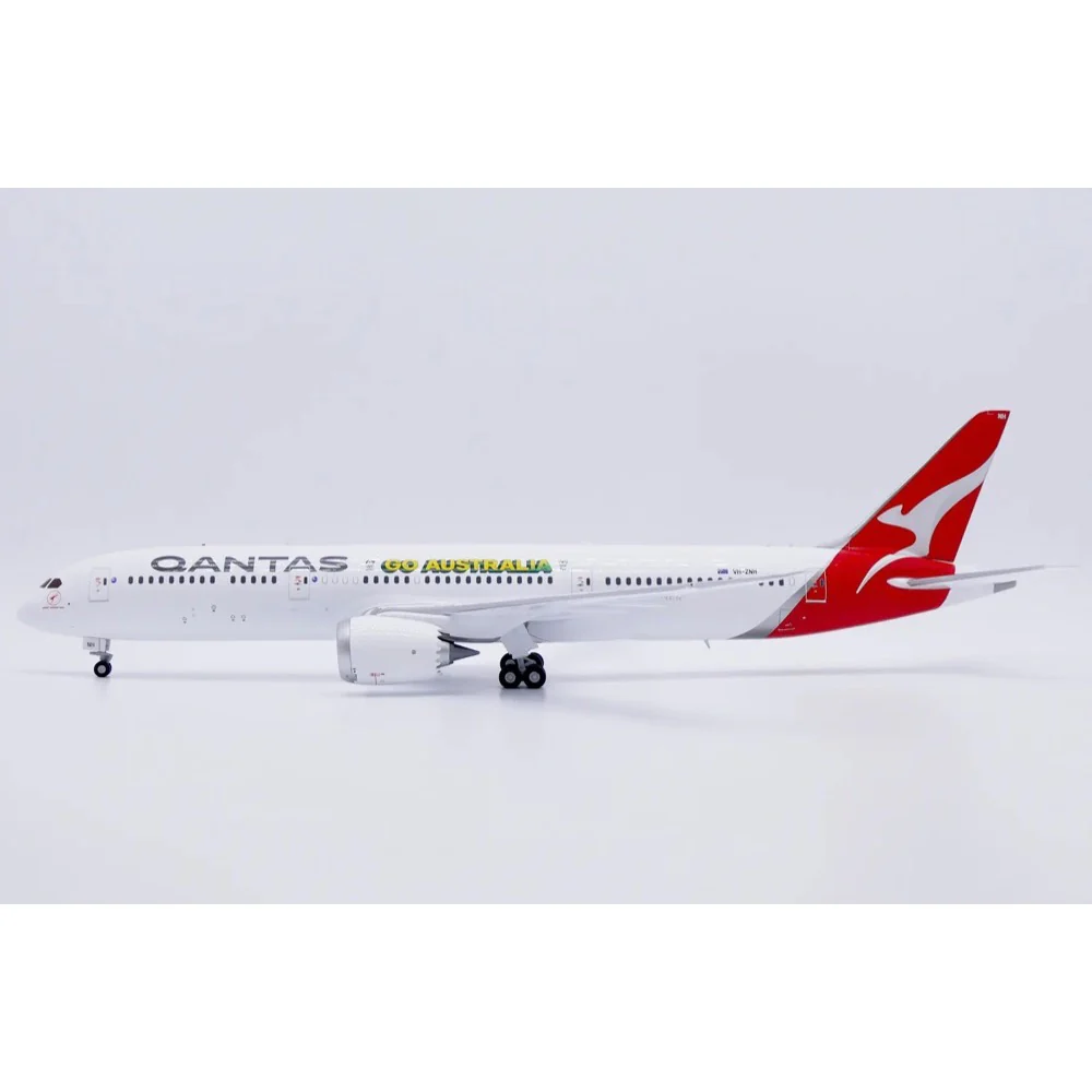 JC wings XX20568A 1/200 Qantas Boeing 787-9 Dreamliner "Go Australia" Reg: VH-ZNH "Flaps Down" With Stand - Image 6