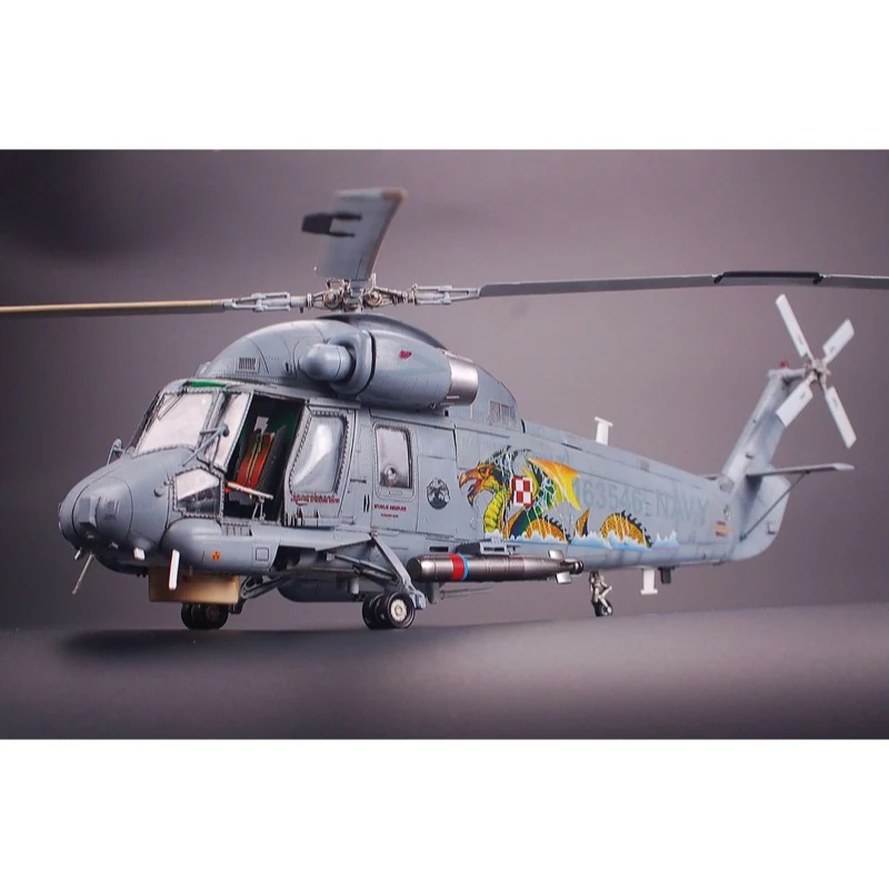Kitty Hawk 1/48 SH-2G Super SeaSprite - Image 3