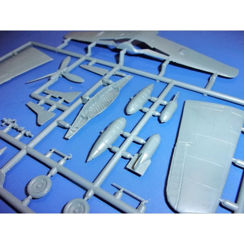 KP Models 0491 1/72 Focke-Wulf Fw-190A-3 'Aces' - Image 4