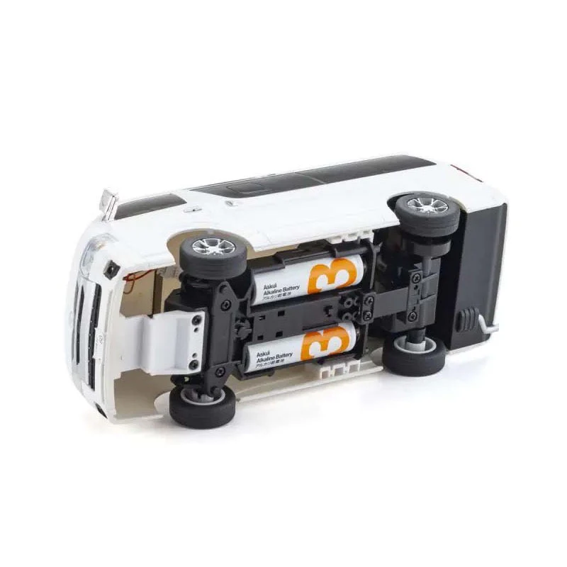 Kyosho First Mini-Z Toyota Hi-Ace Super GL RC Car (White) - Image 5