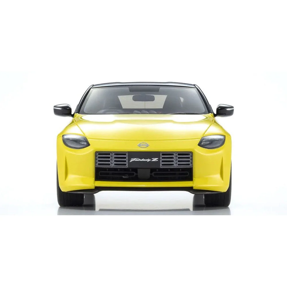 Kyosho KSR18056Y 1/18 Nissan Fairlady Z Yellow / Black - Image 4