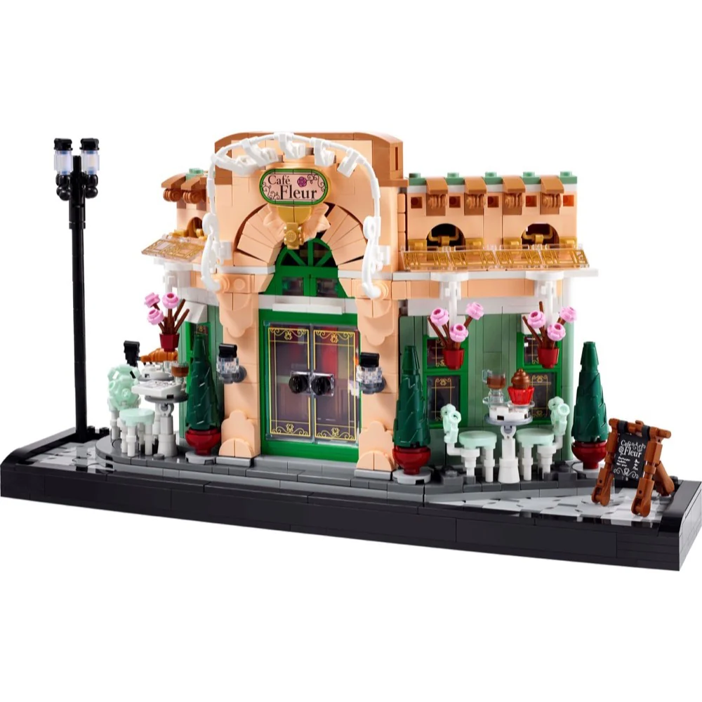 Lego 10362 Icons French Caf√© - Image 2