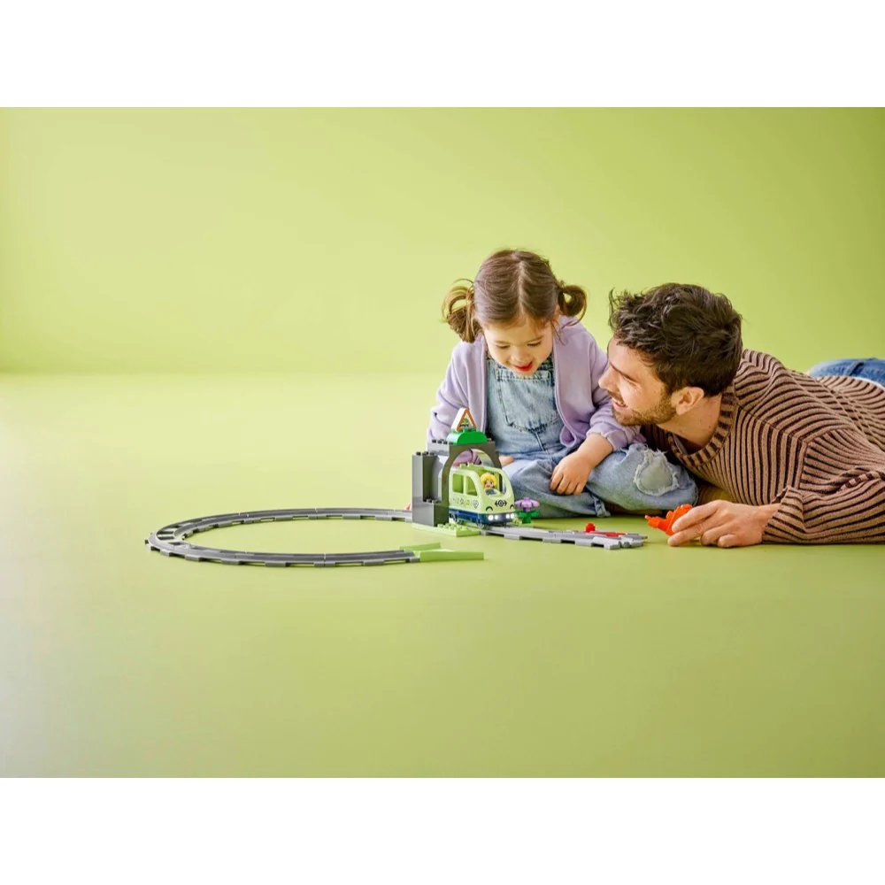 LEGO 10425 Duplo Train Tunnel and Tracks Expansion Set - Image 6