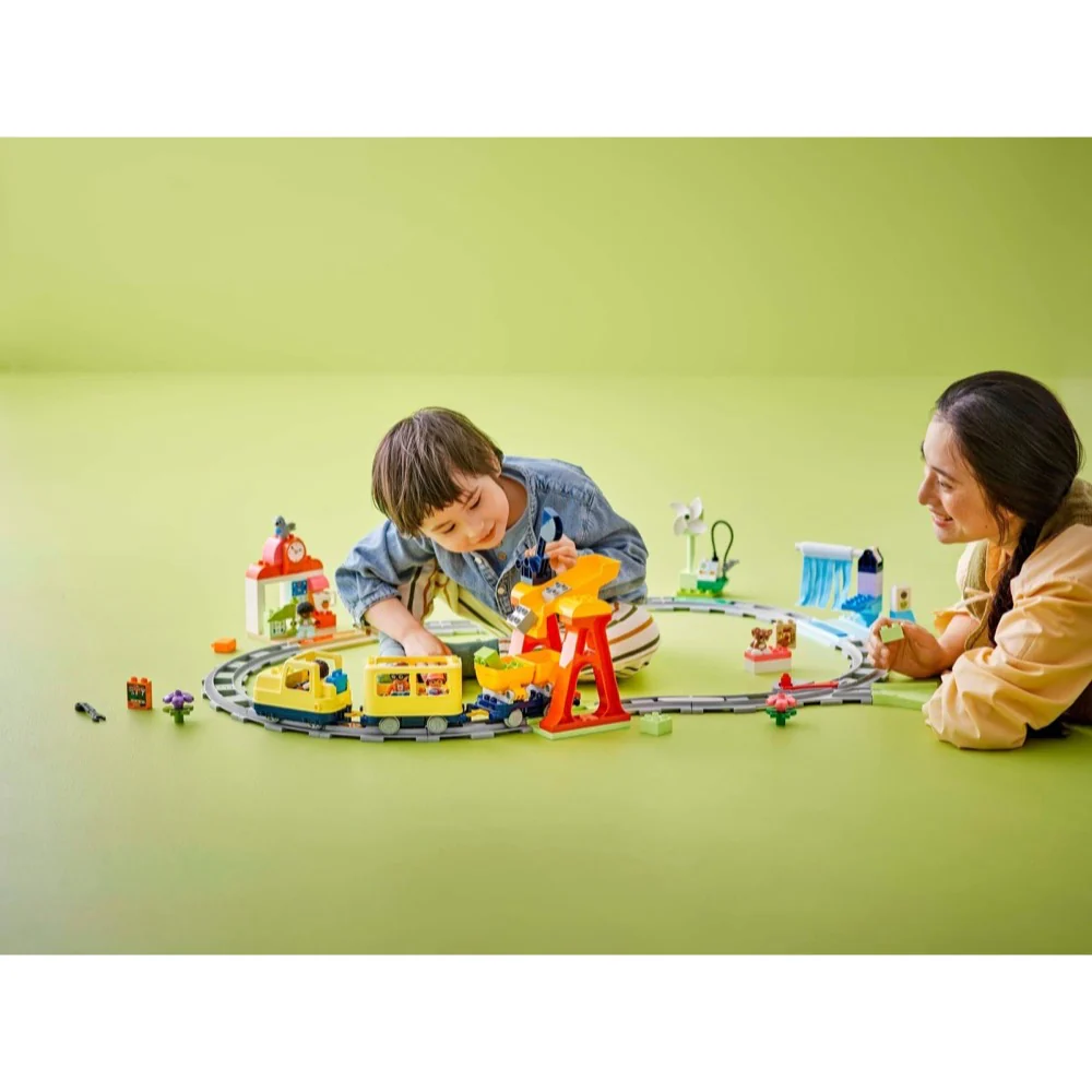 LEGO 10428 Duplo Big Interactive Community Train - Image 10