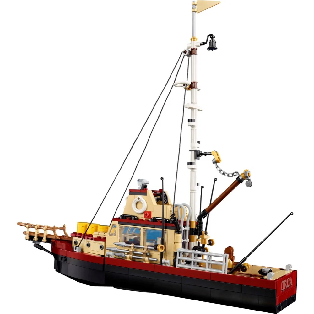 LEGO 21350 Ideas Jaws - Image 4