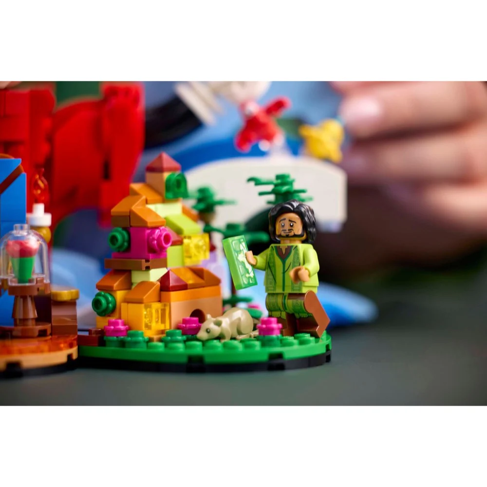 LEGO 21352 Ideas Magic of Disney - Image 10