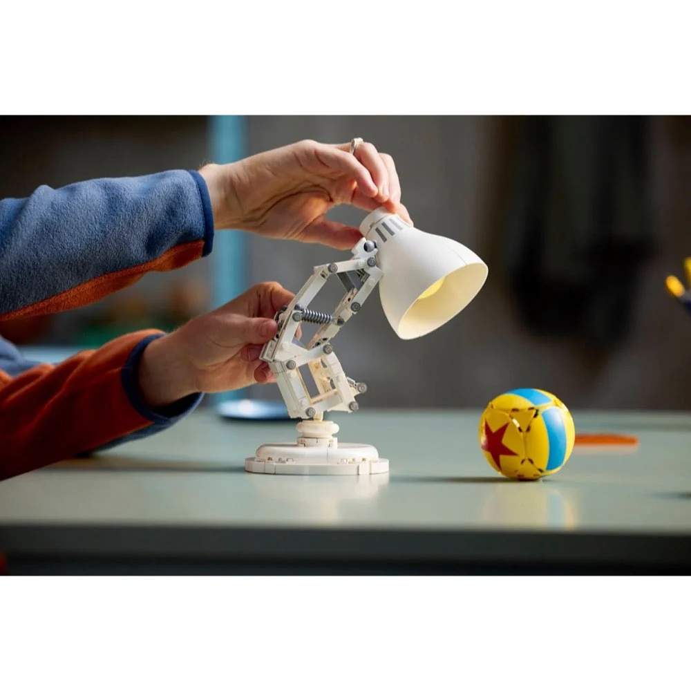 Lego 21357 Ideas Disney Pixar Luxo Jr. - Image 8