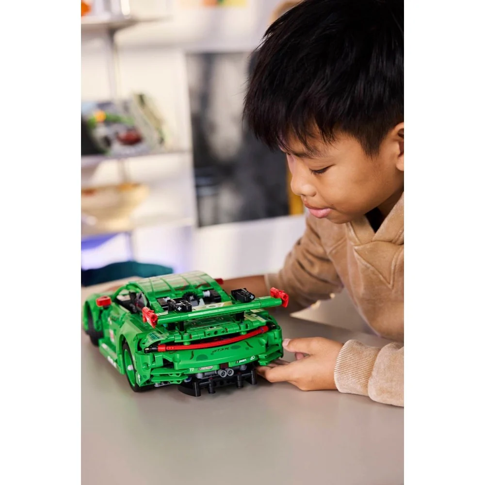 LEGO 42224 Technic Porsche 911 GT3 R REXY AO Racing Car - Image 7